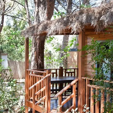 Village Santapomata Κάμπινγκ